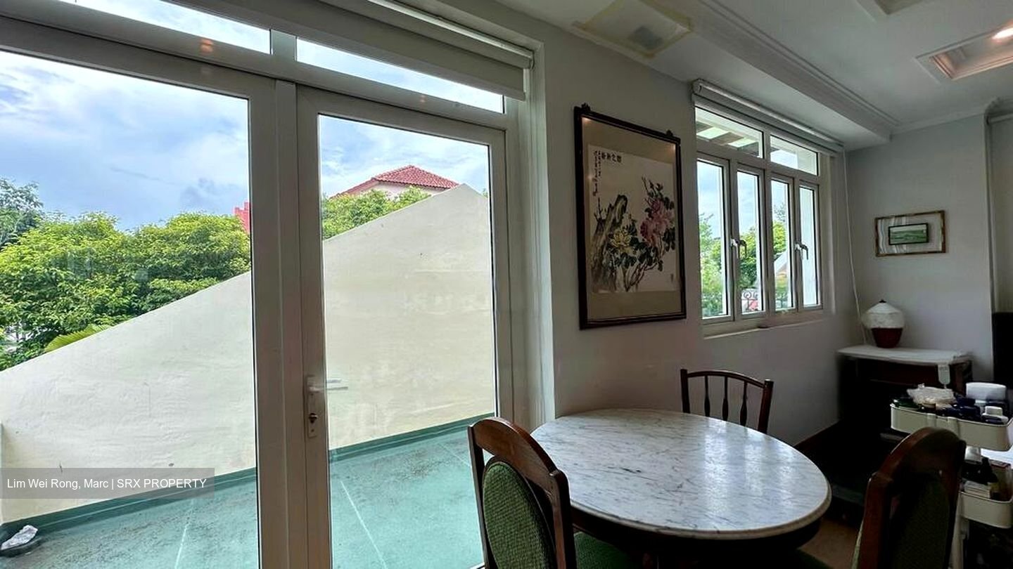 First Avenue (D10), Detached #457653381